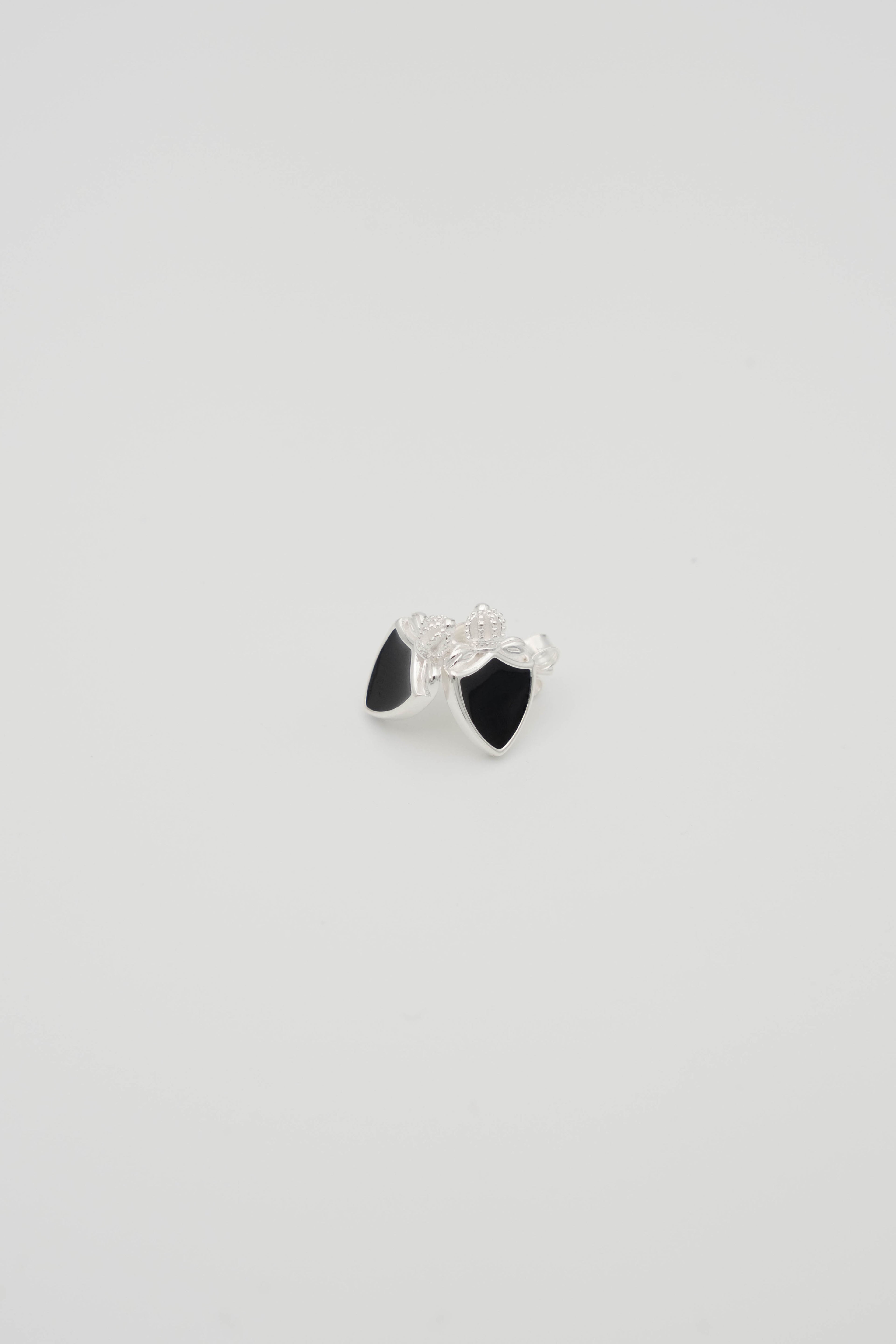 Crest Earring