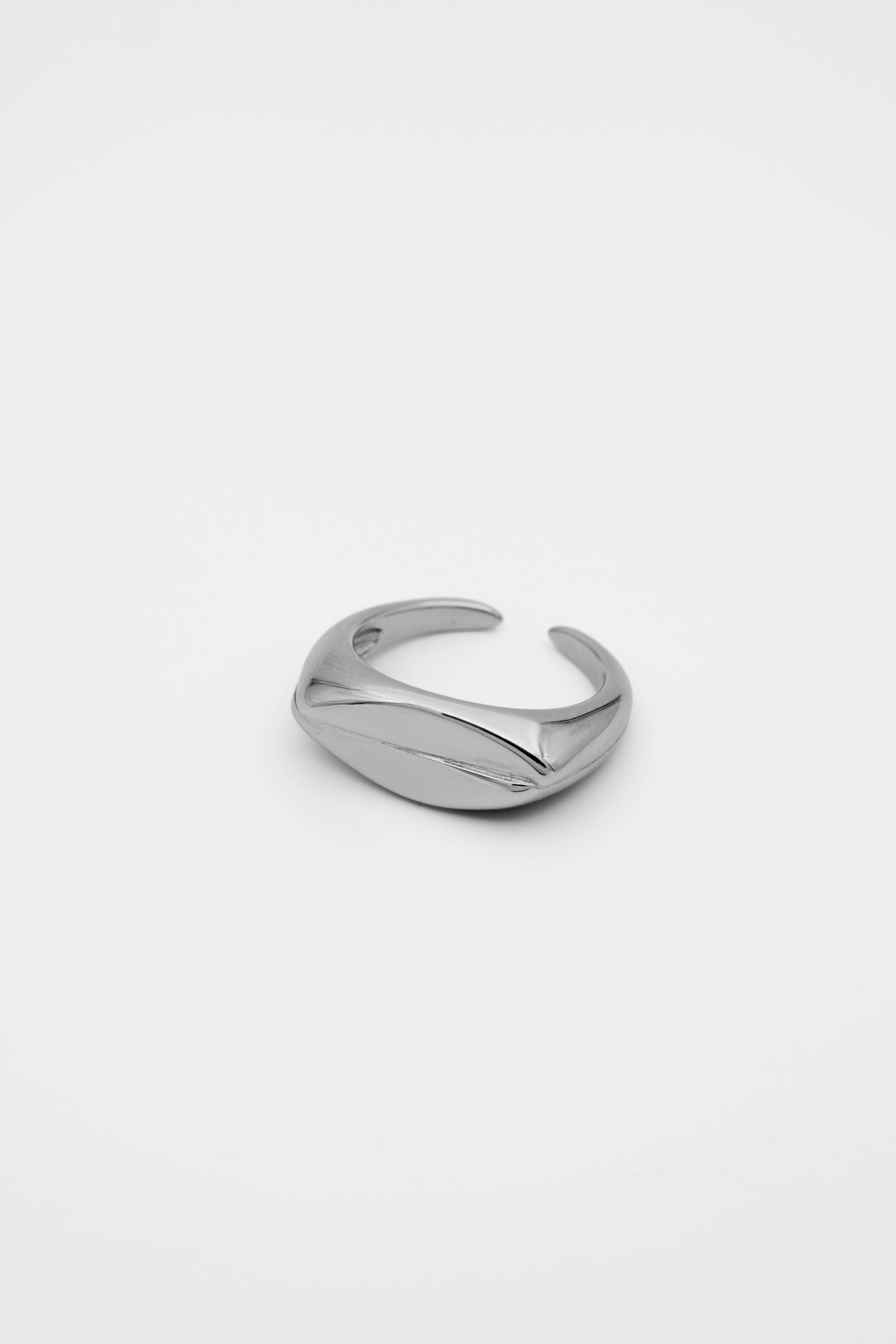 Twin Oval Ring