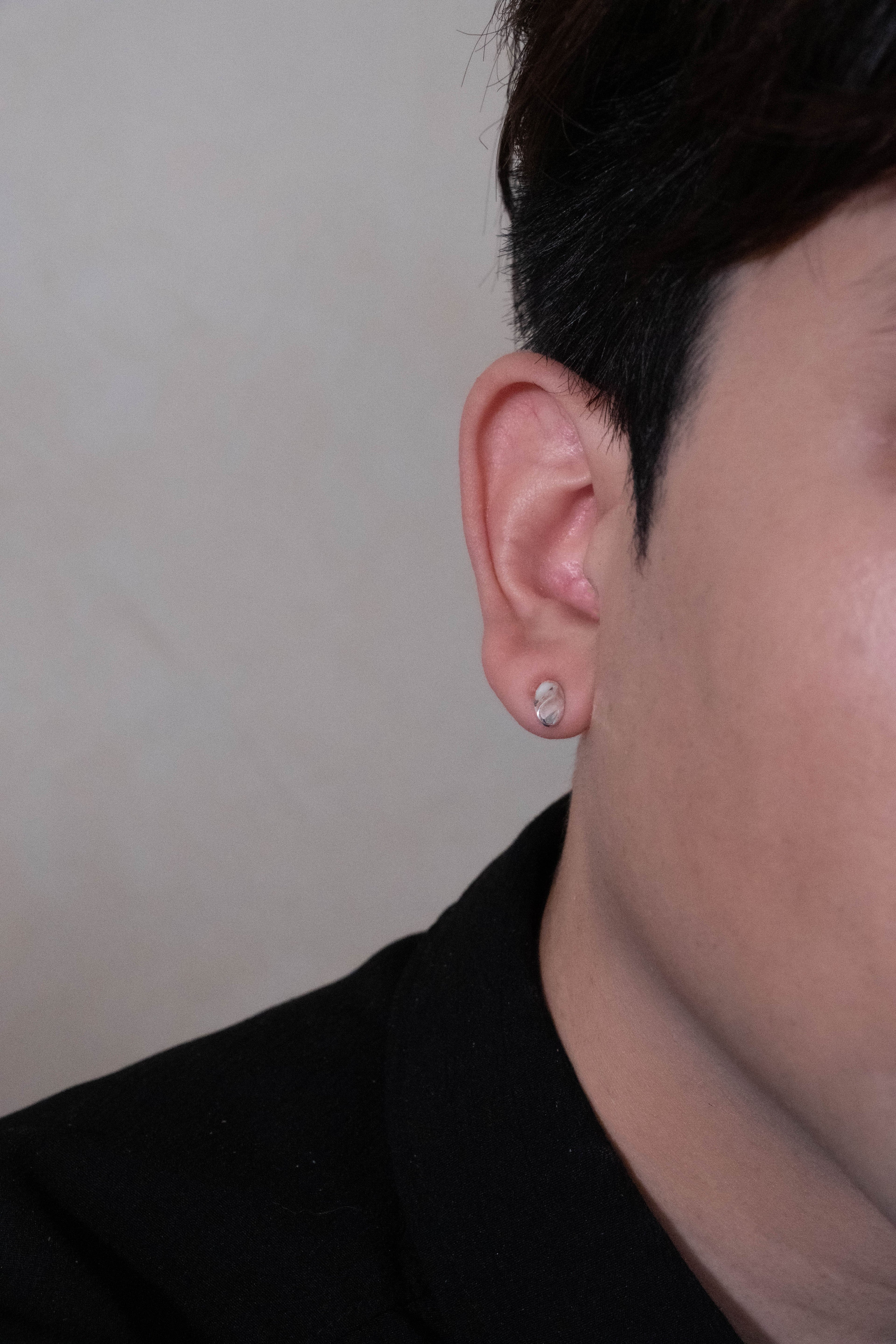 Contour Oval Stud