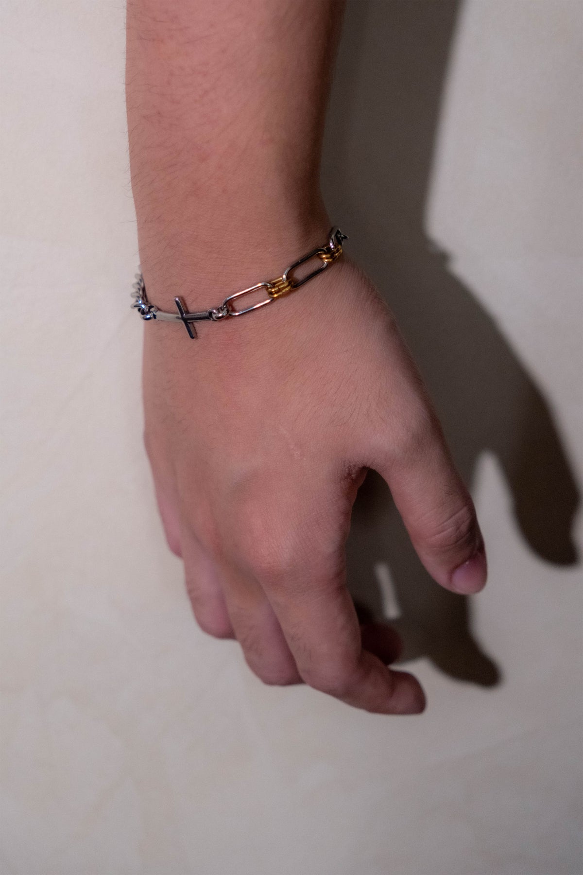 Cross Link Bracelet