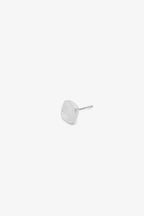 Hollow Cushion Satin Stud