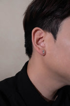 Mellow Dot Stud