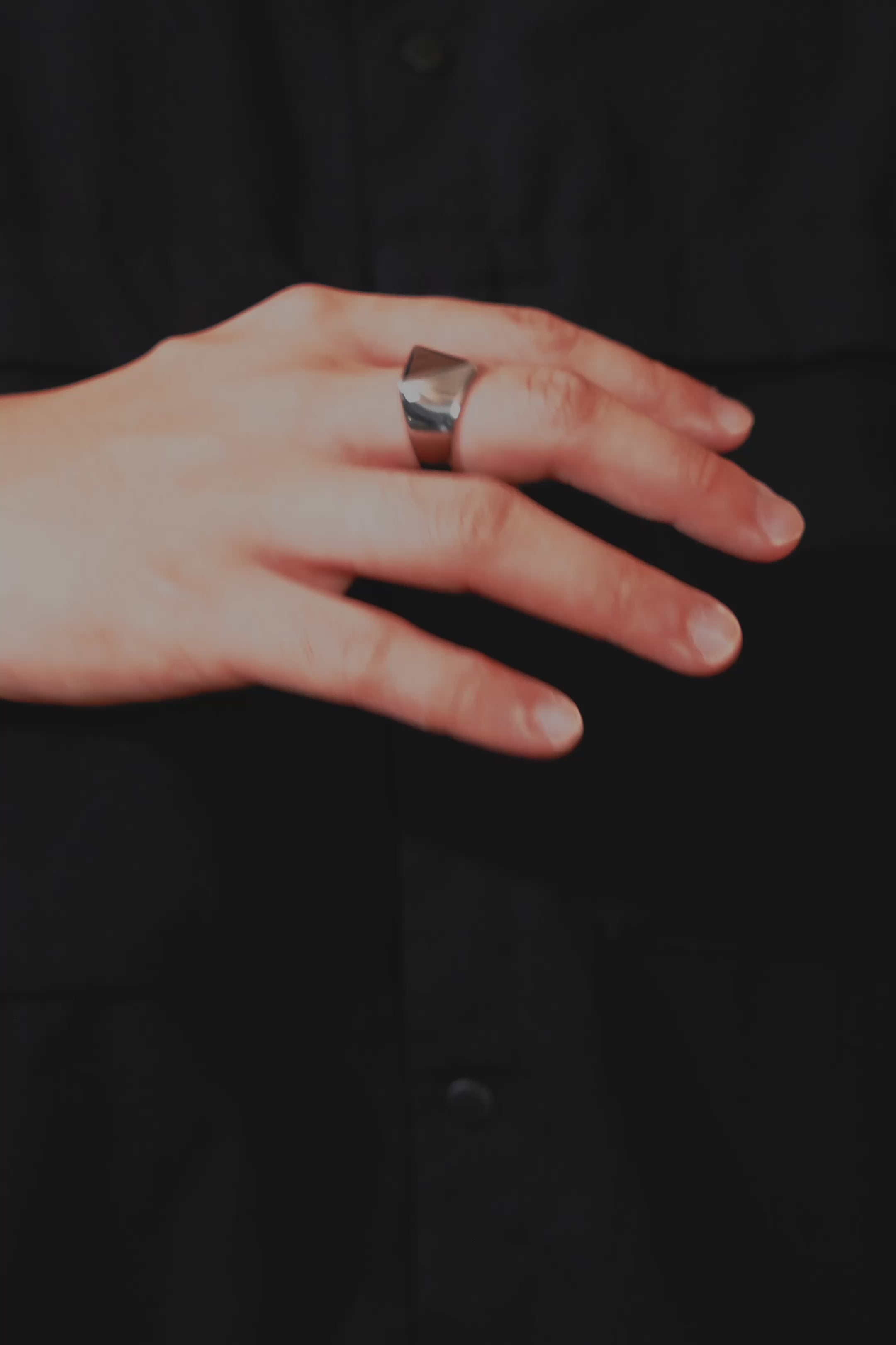 Apex Ring