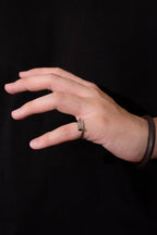 Reverse Curve Ring