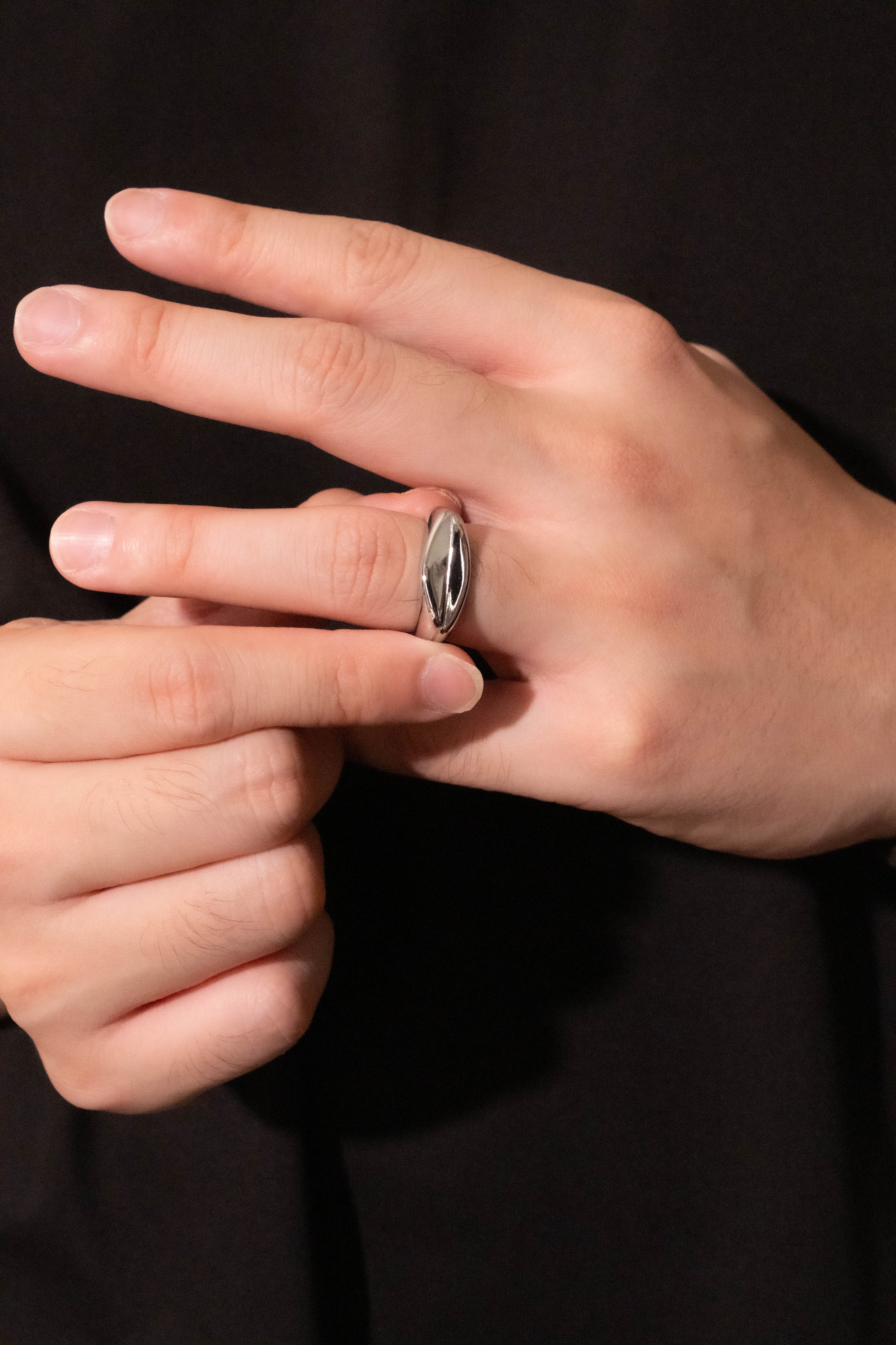 Twin Oval Ring