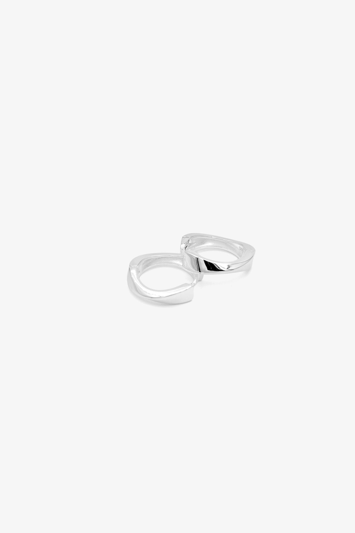 Twist Hoop