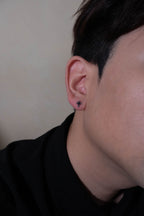 Vintage Cross Stud